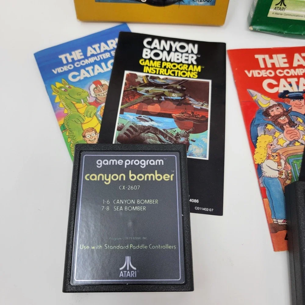 5 Vintage Atari 2600 Video Games Football Bowling Asteroids Swordquest Canyon
